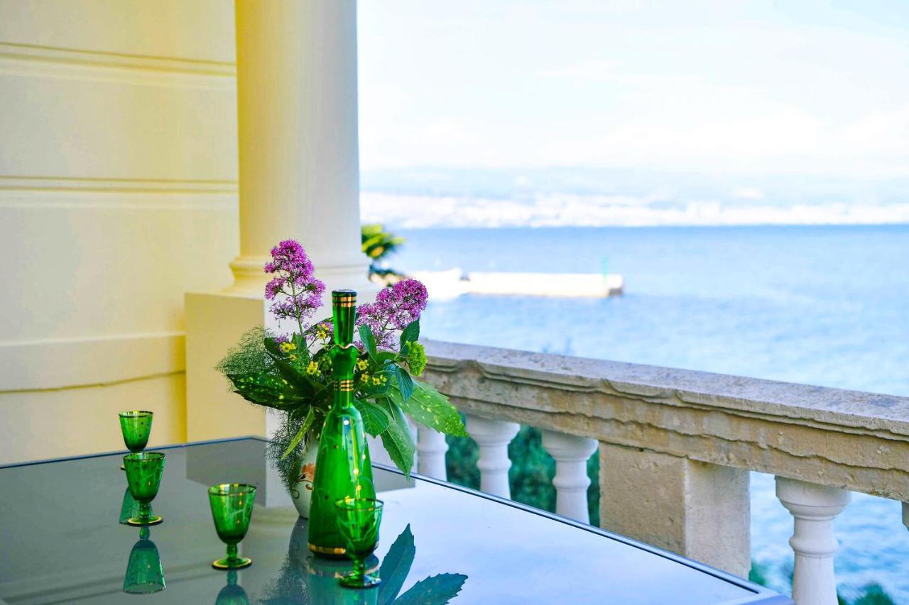 Apartment Carissima-Direct On Sea, Lovran-Opatija Экстерьер фото